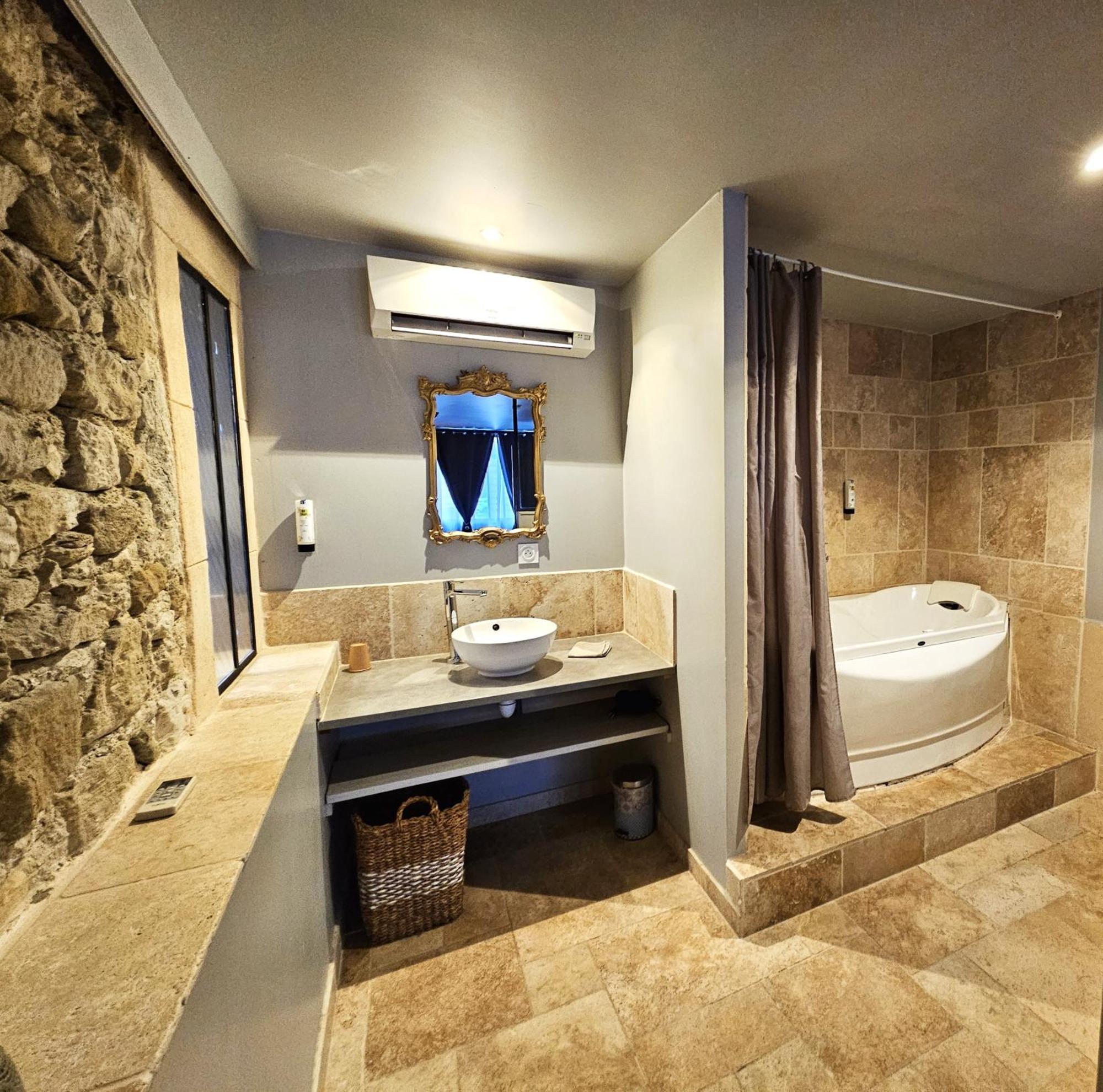 Guest house La Fontaine De Rocoule